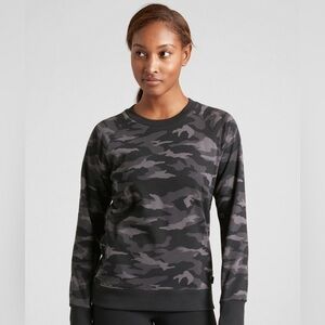 ATHLETA Triumph Black Camo Printed Crewneck Sweatshirt- Women’s Size Medium
